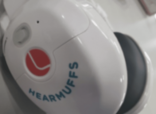 Product photo of recalled earmuffs.