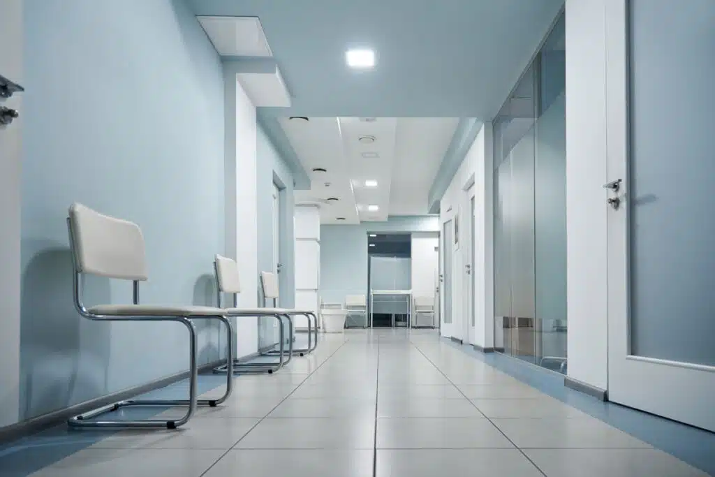 Inside of a pain management clinic, representing the North Shore Pain Management class action settlement.