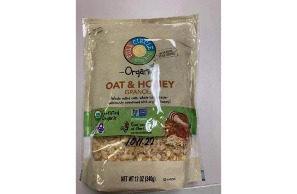 Product photo of recalled granola.