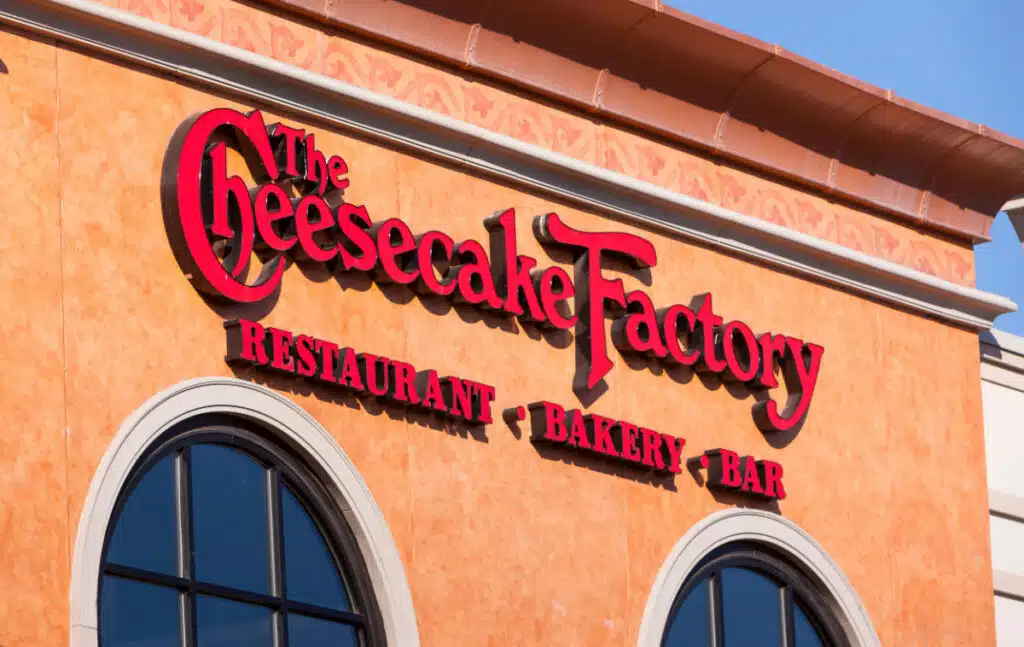 Cheesecake Factory building signage
