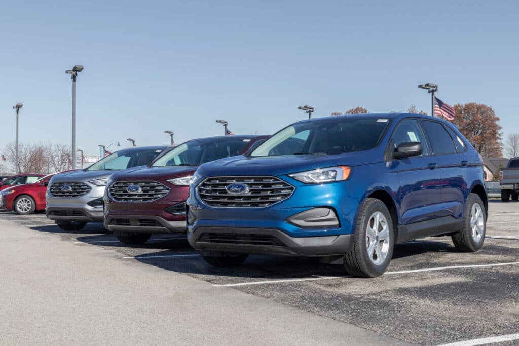 Ford SUV's parked next to each other