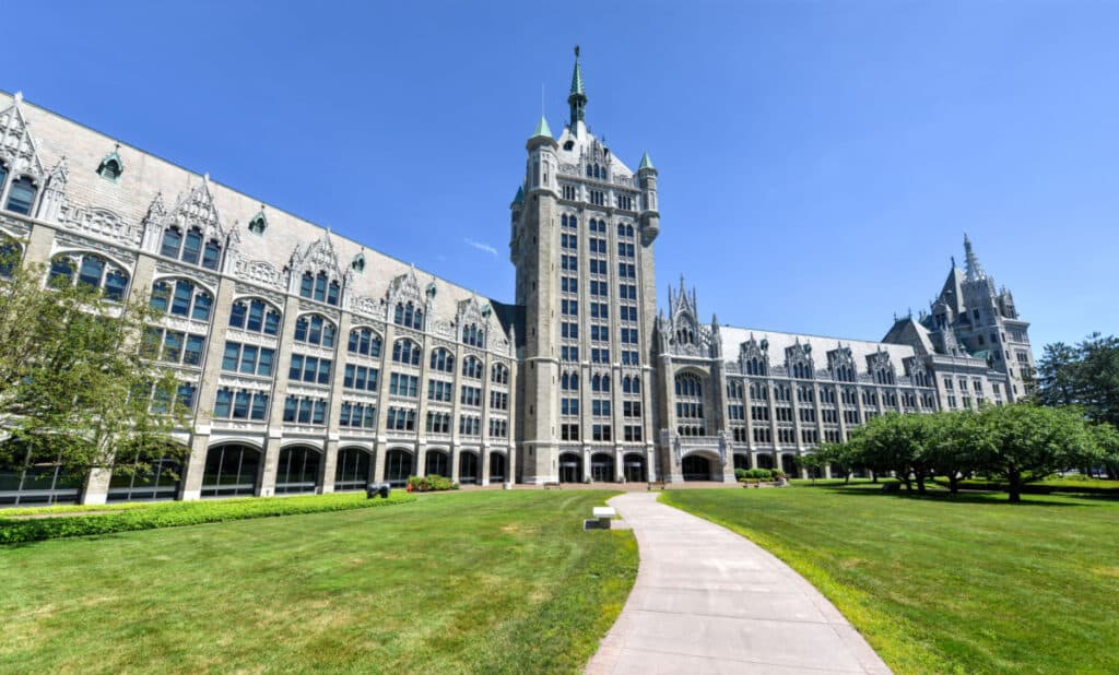 University of Delaware admissions building