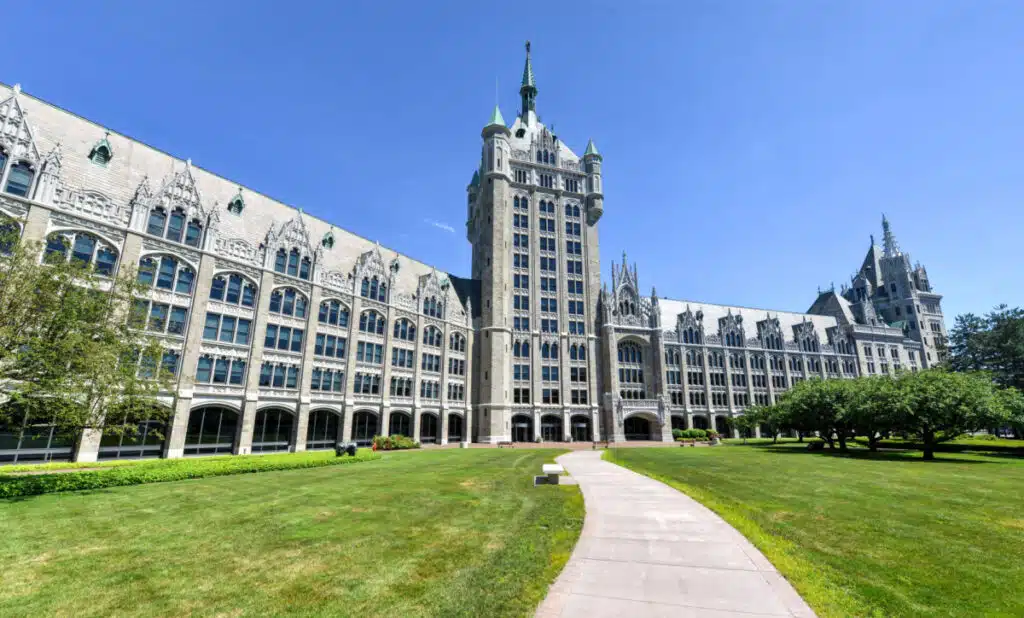 University of Delaware admissions building