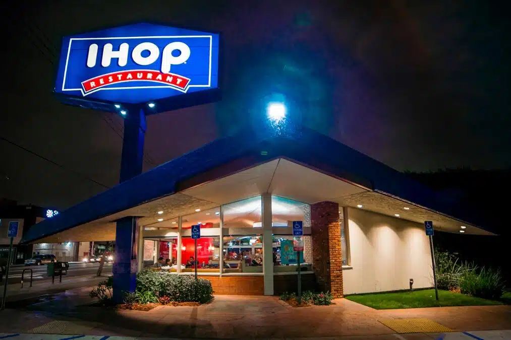 Exterior of an iHop location at night, representing the IHOP class action.
