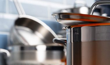 Close up of a cookware set, representing the HexClad pfas class action.