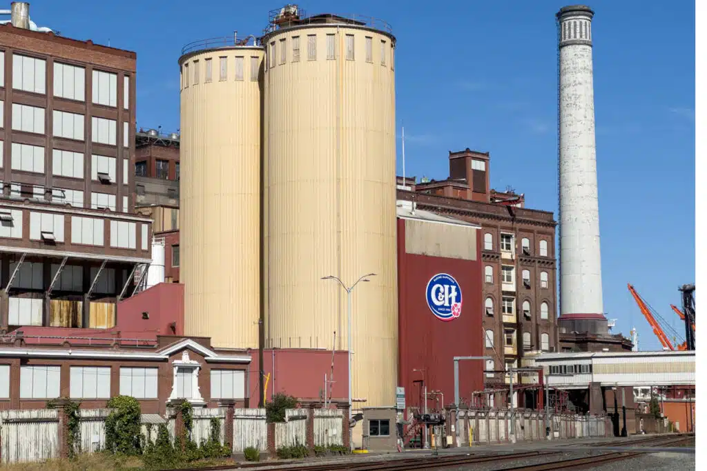 Exterior of a C&H manufacturing facility, representing the C&H Sugar class action.