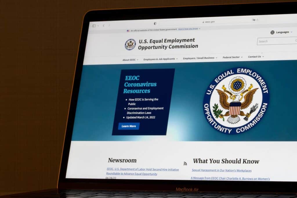 EEOC website displayed on a laptop screen, representing new pregnancy regulations.