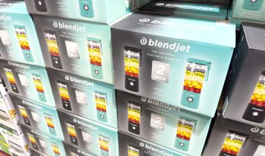 Close up of Blendjet products in a grocery store, representing the BlendJet class action.