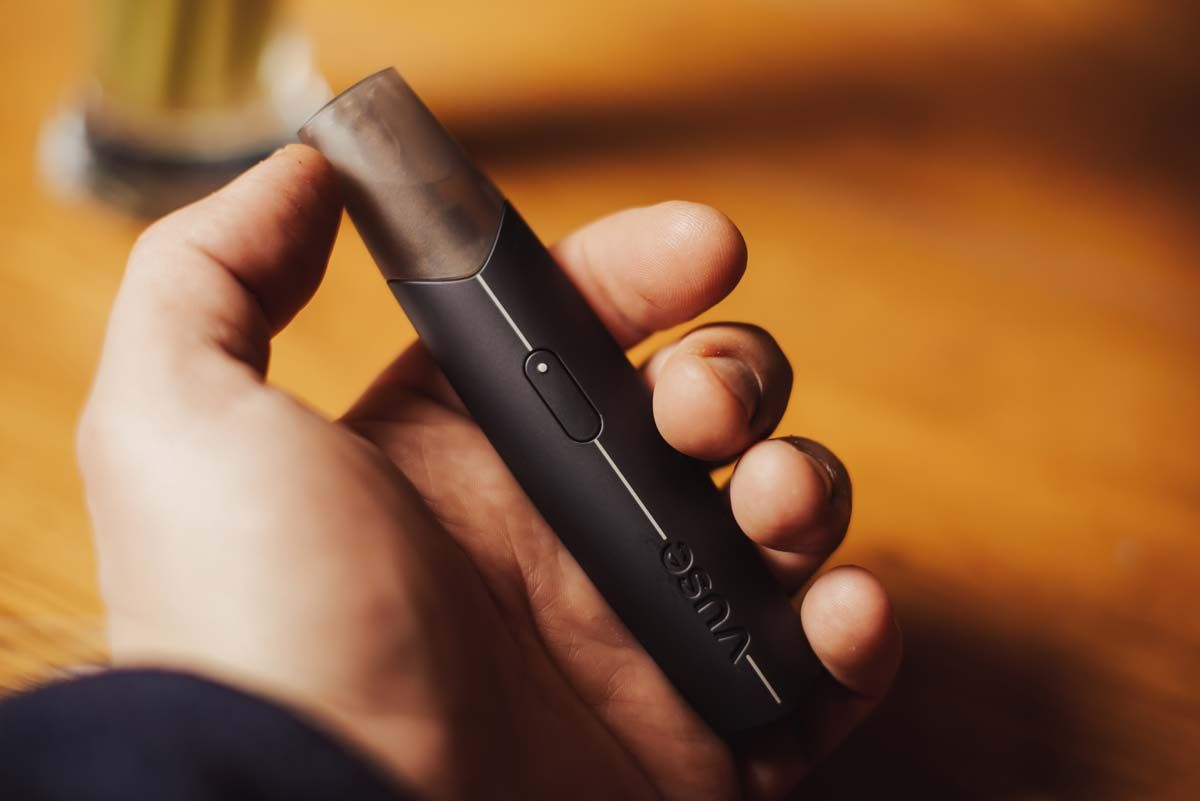elf bar vape uk Vuse Alto Device main image 1