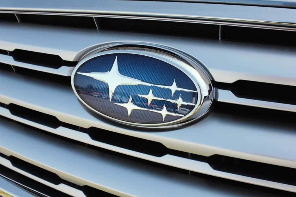 Close up of Subaru emblem on front bumper, representing the Subaru class action.