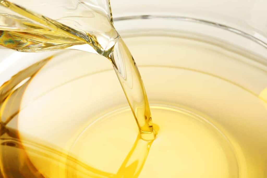 Close up of vegetable oil in a bowl, representing the FDA brominated vegetable oil ban.