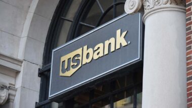 Close up of U.S. Bank signage, representing the US Bank fine.