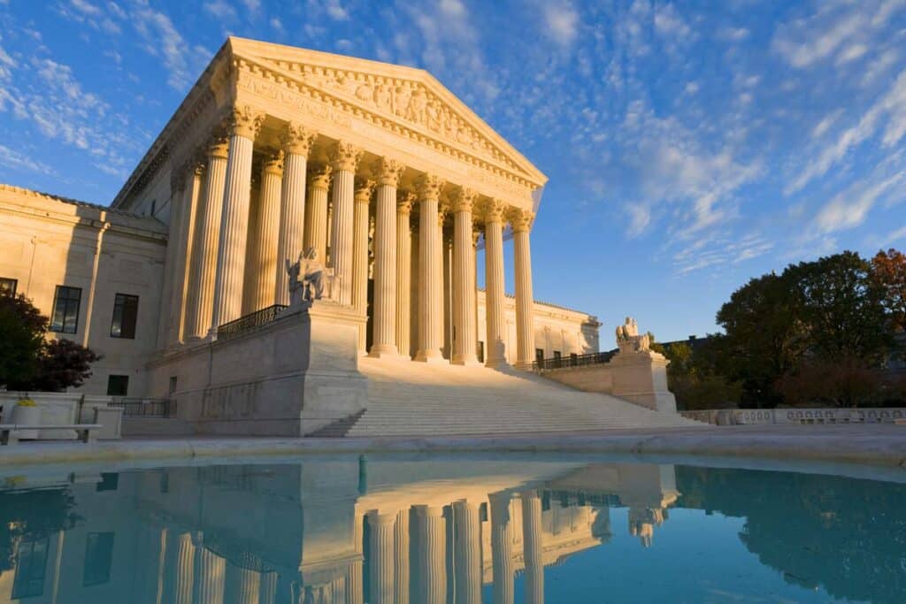 Exterior of the U.S. Supreme Court building, representing the Supreme Court lift of the vaccine mandate block.