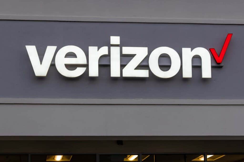 Close up of Verizon signage, representing the Verizon data breach class action.