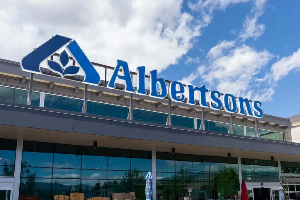 Close up of Albertsons signage, representing the Albertsons text messages class action.