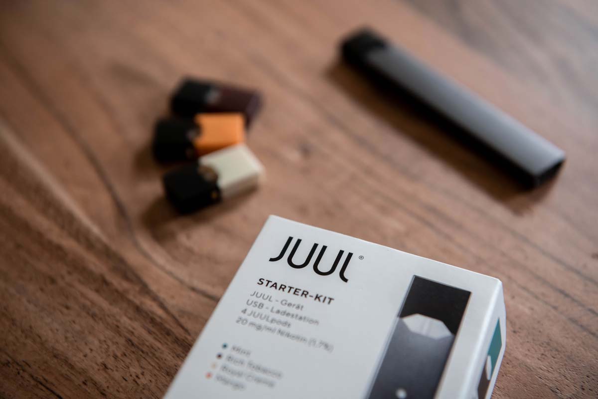 juul starter kit asda How to Charge A Lost Mary X Hawcos 7k main image 1