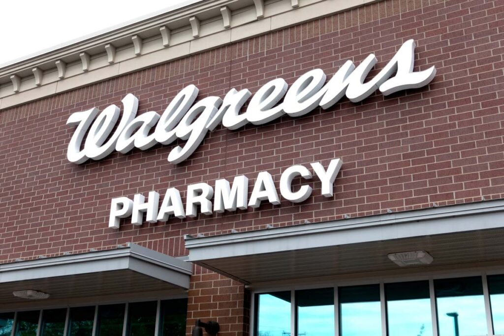 Close up of Walgreens signage, representing the Walgreens benzoyl peroxide class action.