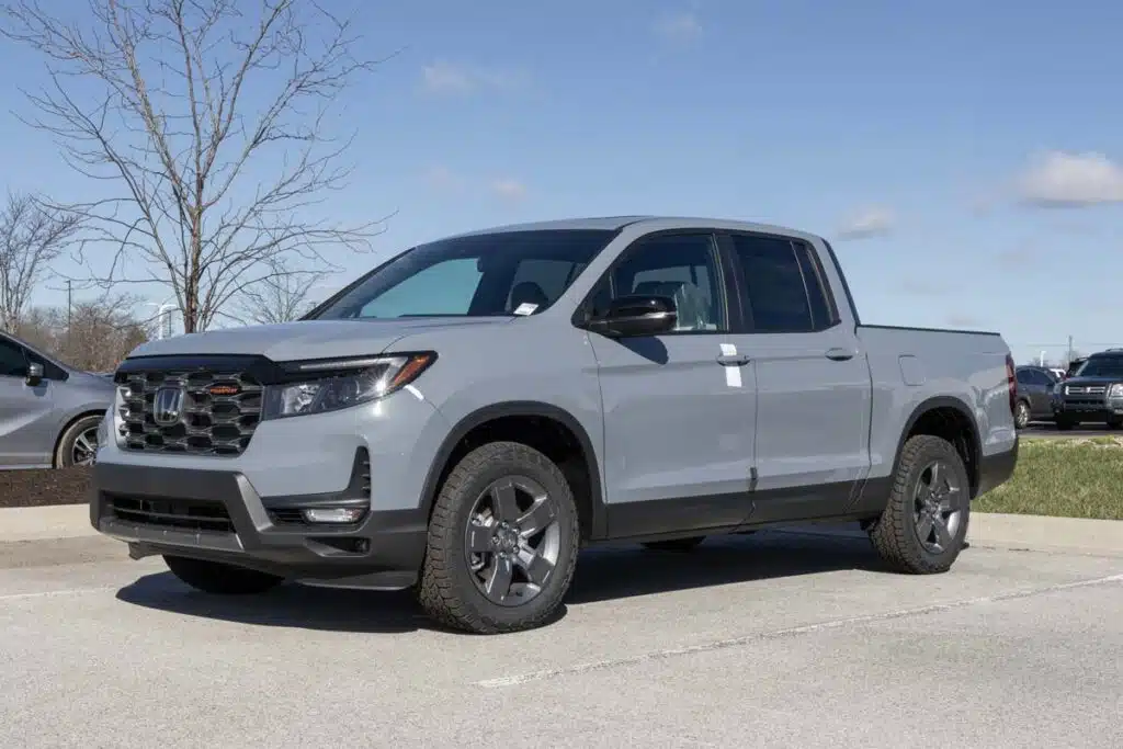 A gray Honda Ridgeline in parking lot, representing the Honda Ridgeline recall.