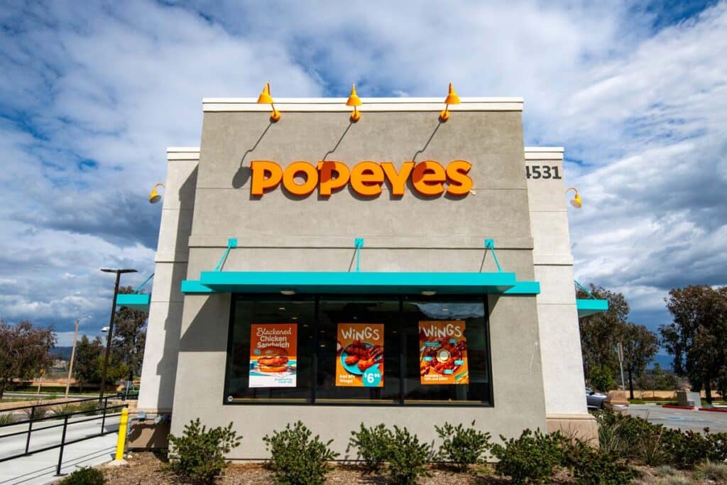 Exterior of a Popeyes restaurant, representing the Popeyes class action.