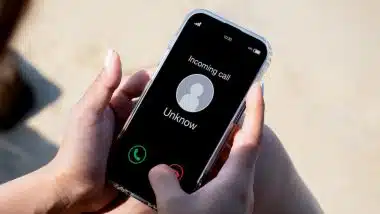 Incoming call with unknown caller