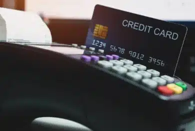 Mockup cardholder, Payment with credit card through terminal for purchase