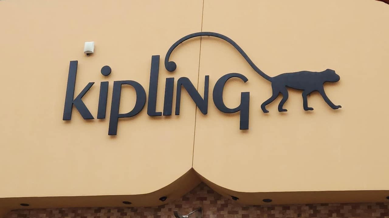 Kipling store at Citadel mall