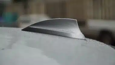 BMW radio antenna that looks like a shark fin.