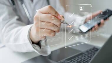 patient medical records on virtual screens for digital healthcare.