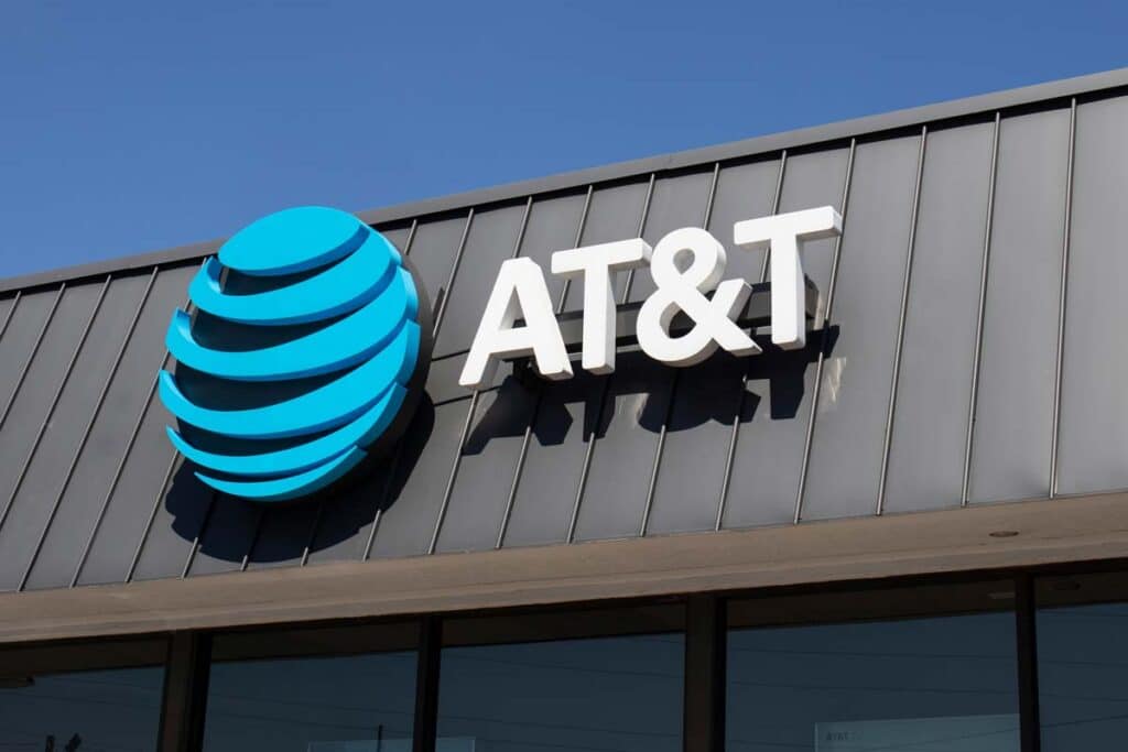 Close up of AT&T storefront signage, representing the AT&T class actions.