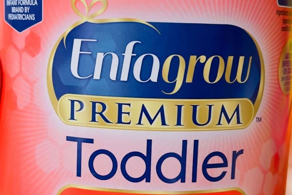 Close up of Enfagrow logo on product packaging, representing the Enfagrow class action.