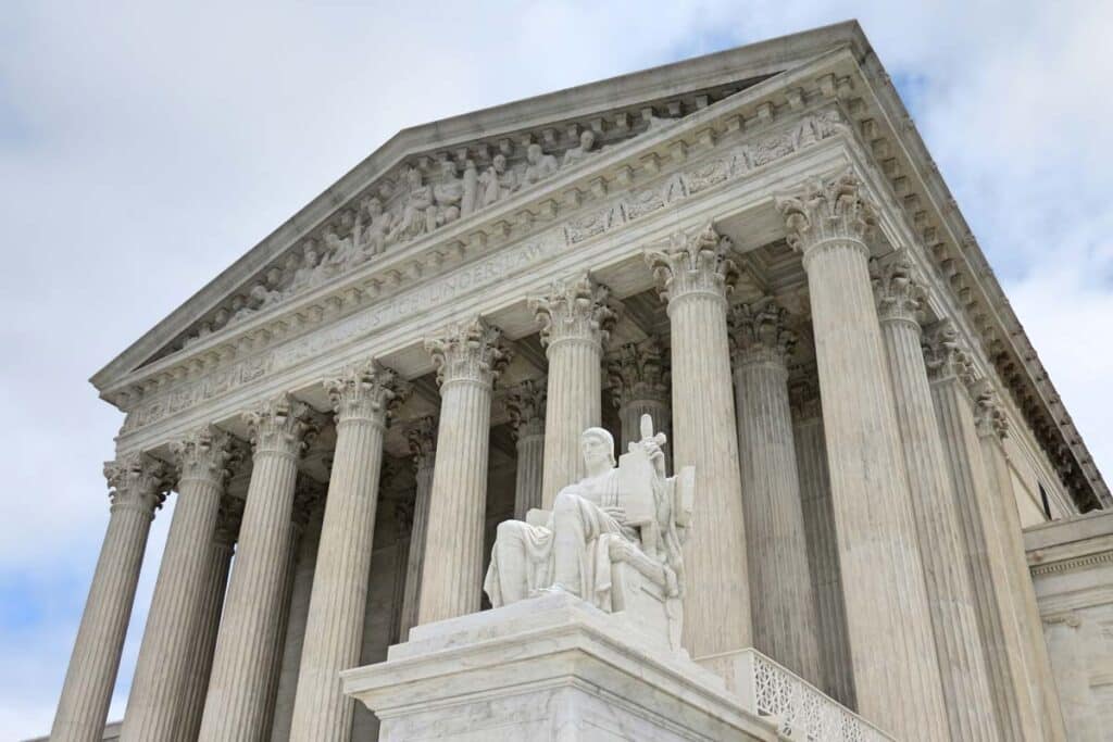 Exterior of the U.S. Supreme Court, representing the Supreme Court Chevron deference ruling.