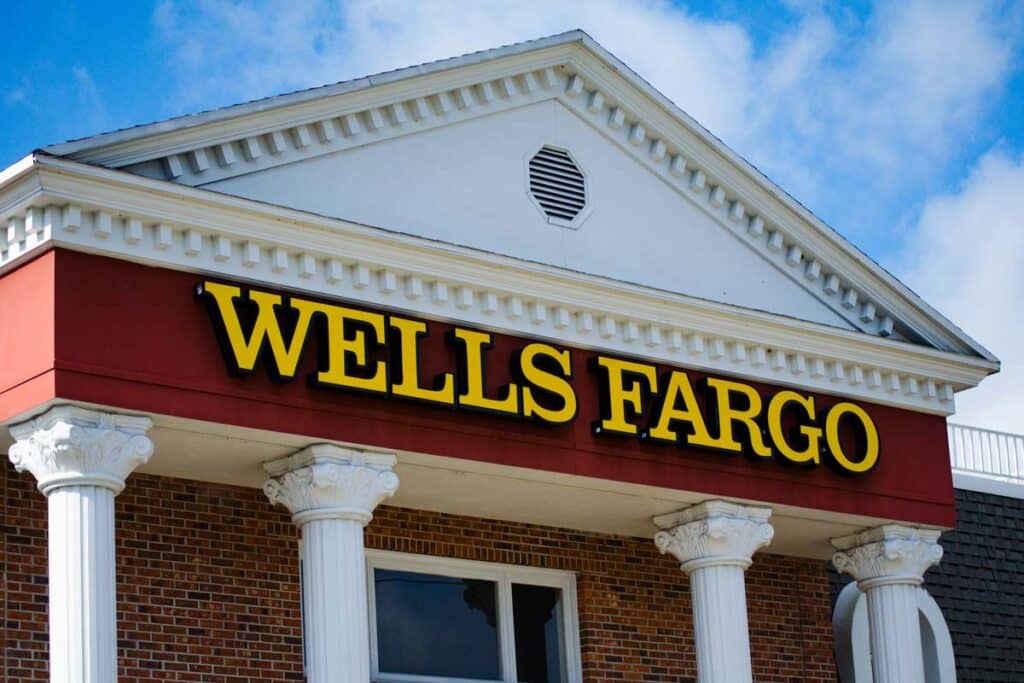 Close up of Wells Fargo signage, representing the Wells Fargo class action.