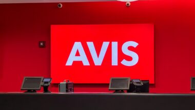 Avis logo on sign representing the Avis class action.