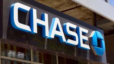 Close up of Chase Bank signage, representing the JPMorgan class action.