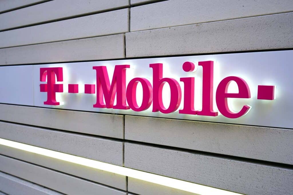 Close up of T-Mobile signage, representing the T-Mobile settlement.