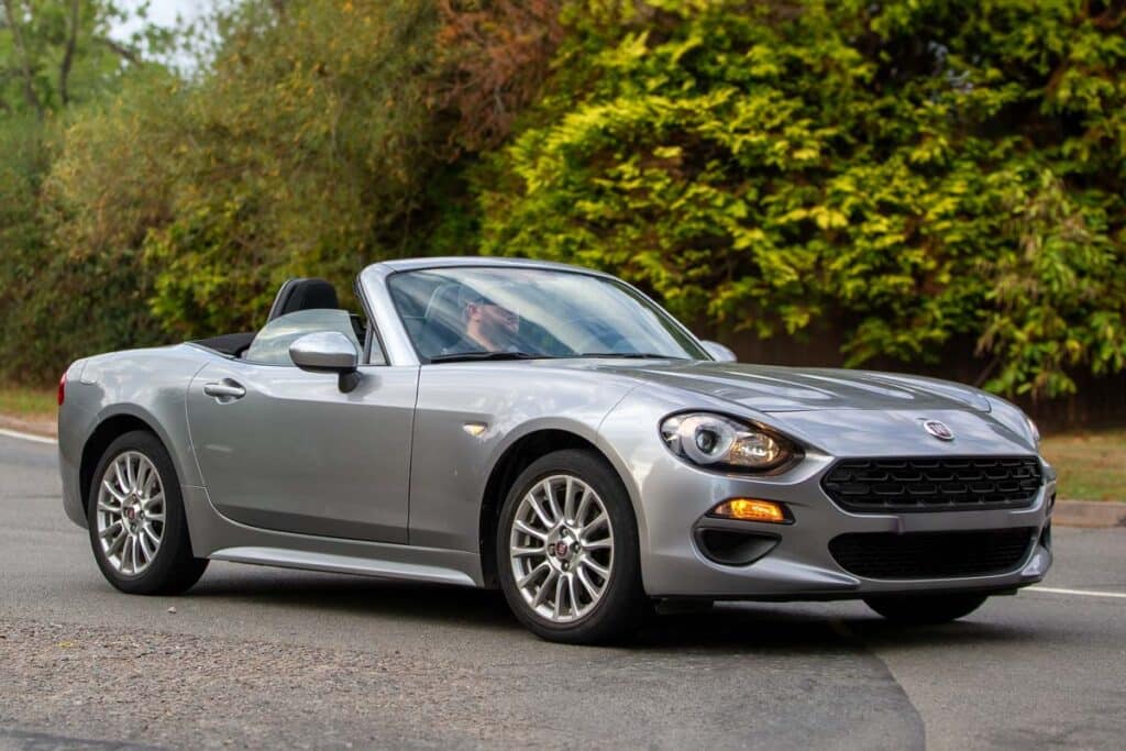 A silver 2018 Fiat 124 spider, representing the Fiat Spider recall.