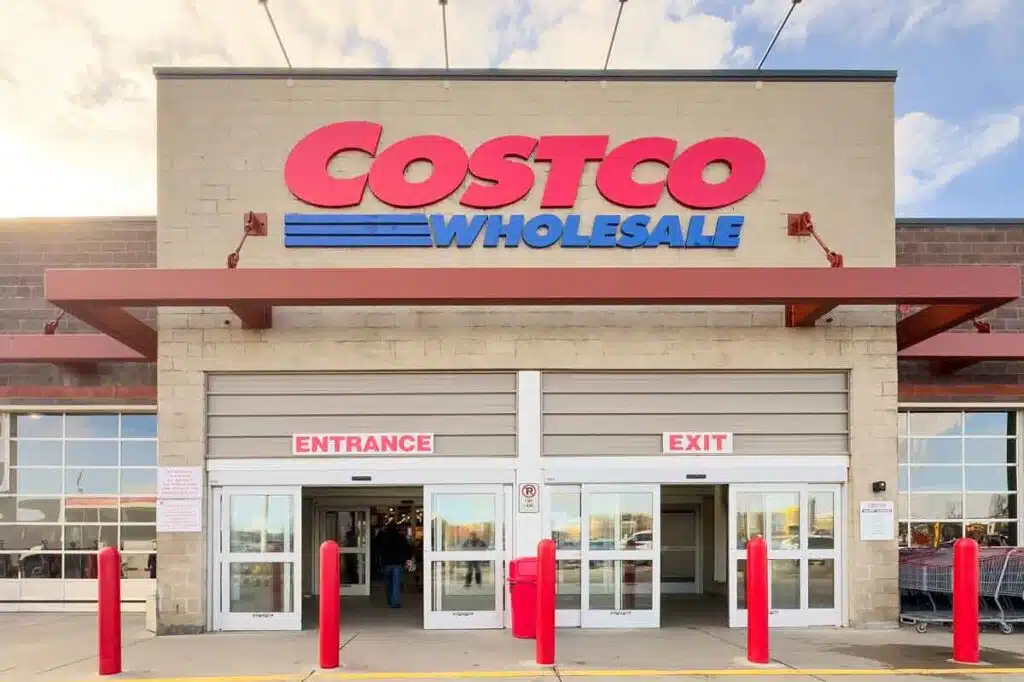 Costco storefront, representing the salmon recall.