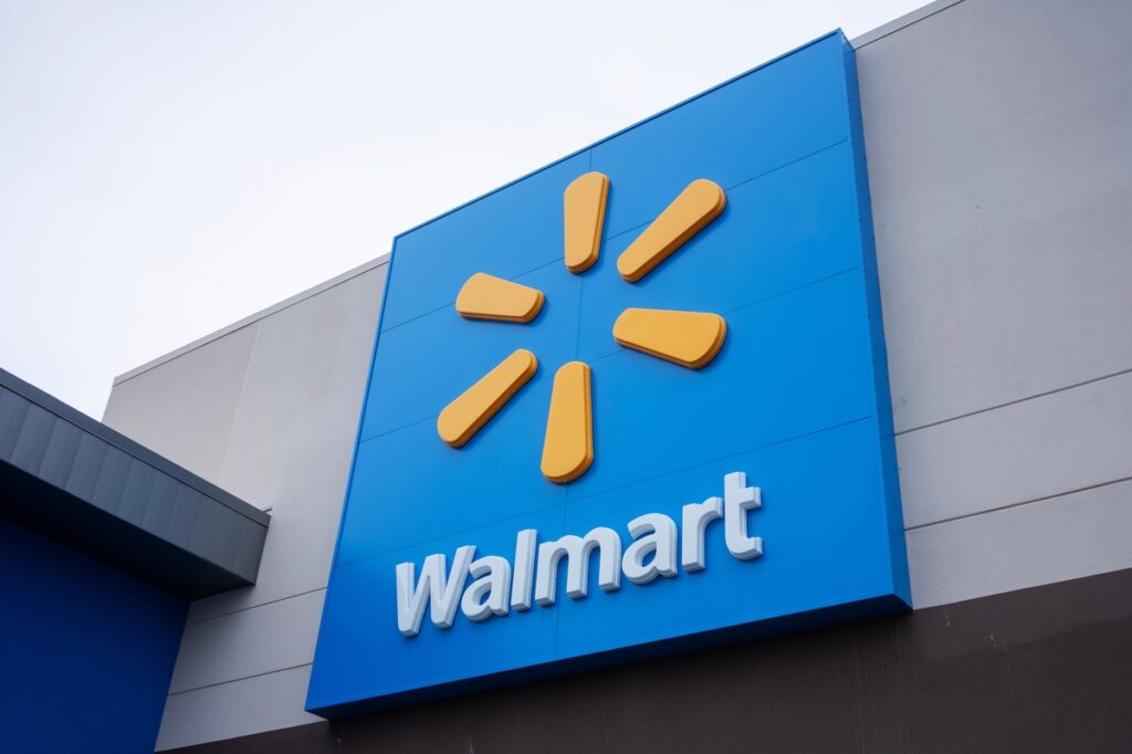 Walmart sign on Walmart building representing the Walmart class action.