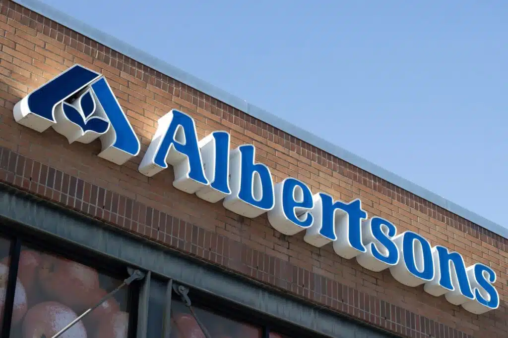 Albertson's Grocery Store sign representing the Albertsons settlement.