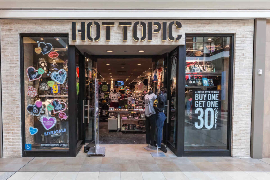 Hot Topic store in the mall representing the Hot Topic class action.