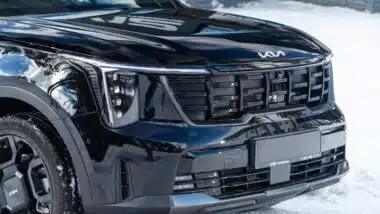 Front of a Kia Sorento, representing the Kia recall.