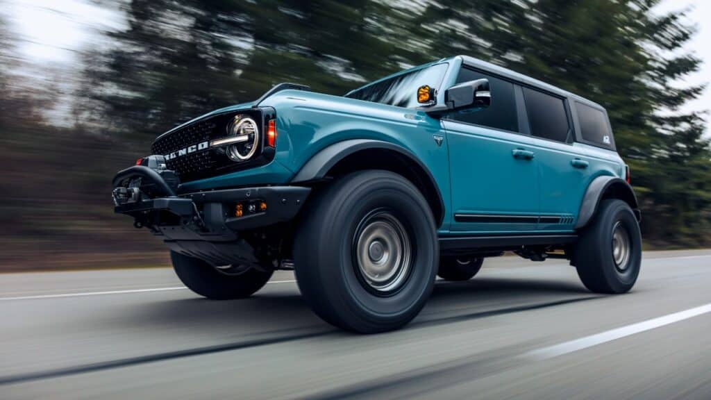Ford Bronco 4 Door, representing the Ford fuel leak recall