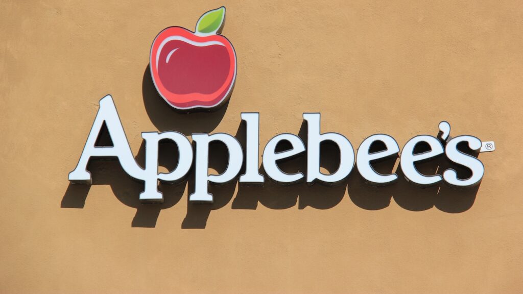 Applebee's Neighborhood Grill and Bar is a casual dining restaurant operating system-wide in the United States, Puerto Rico and 15 other countries.
