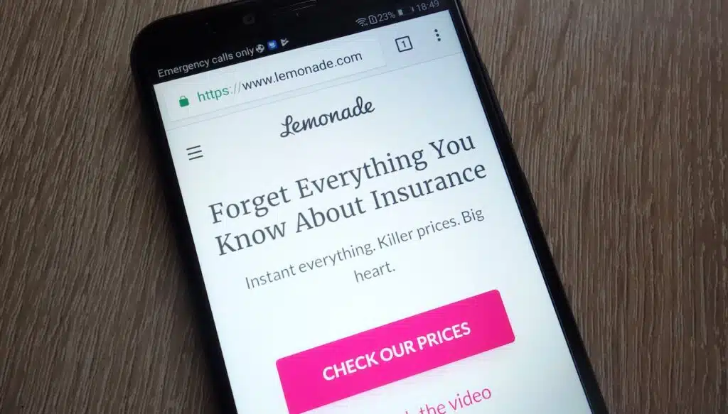 Lemonade fintech company website displayed on a modern smartphone.