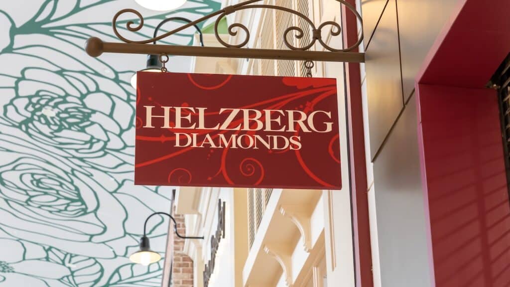 A new class action lawsuit alleges Helzberg misrepresents discounts and regular pricing of its jewelry and accessories.