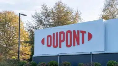 Close up of DuPont signage, representing DuPont class action.