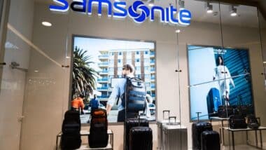 Samsonite store display