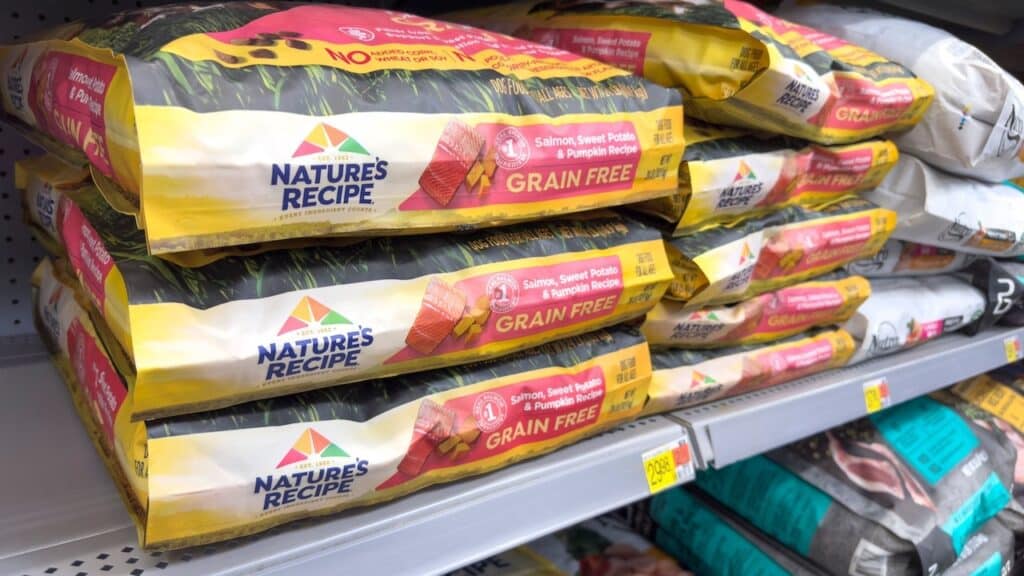 A new class action lawsuit alleges Post Holdings Inc. falsely advertises its Nature’s Recipe dog food as containing no artificial preservatives.