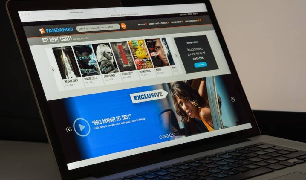 Fandango website homepage.