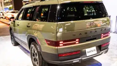 Hyundai Santa Fe SUV olive green car